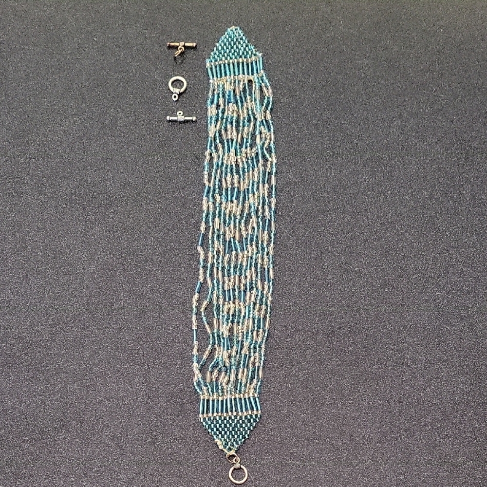 Bracelet Beaded Multi Strand 8" Teal & Silver